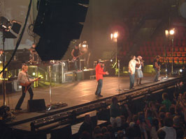 TobyMac Warming The Crowd for Third Day